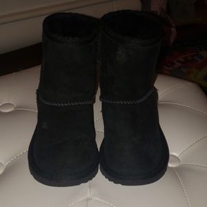 Black Ugg- toddler